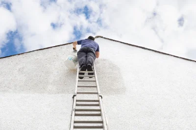 Peinture extérieure à Lucenay-l'Évêque — façades et ravalement